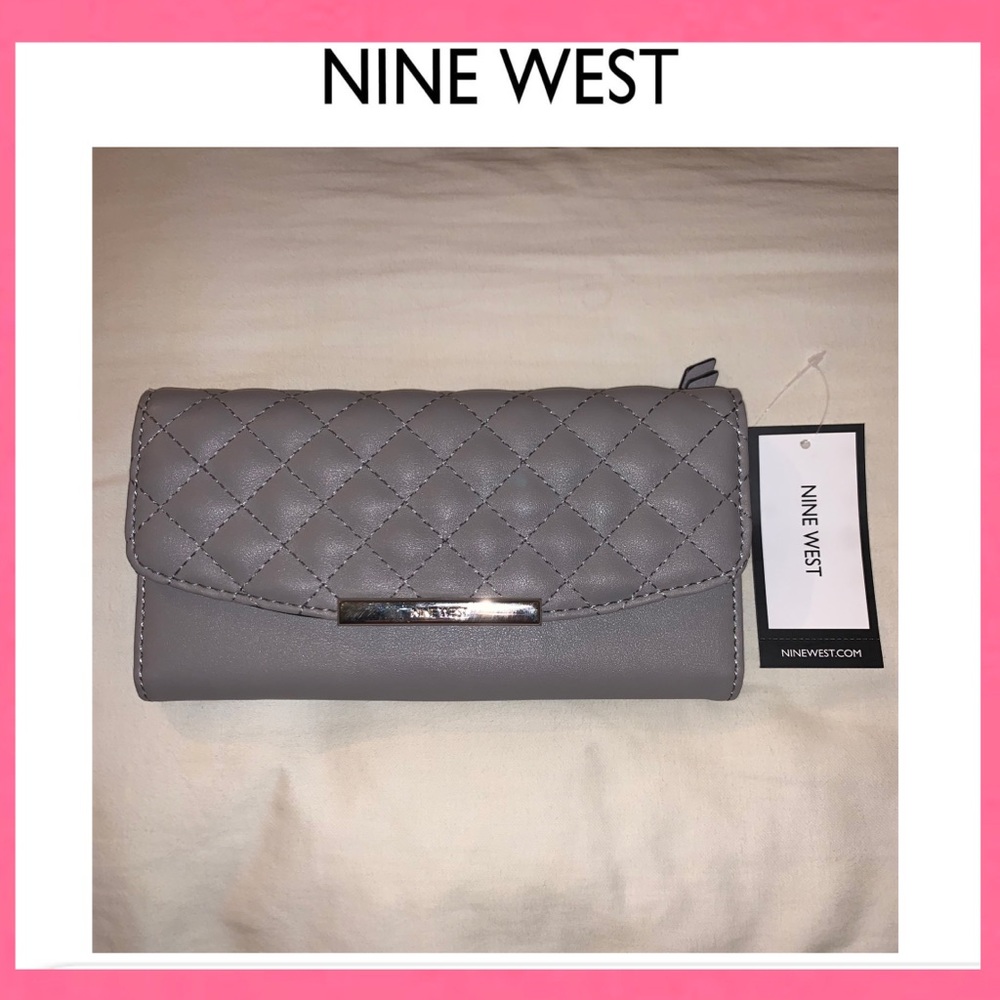 Nine West Trifold Long Wallet NWT - Picture 1 of 7